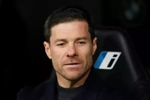 「大きな挑戦」に臨むX・アロンソ監督、チェルシー再建へ「成功のためにハングリー精神を共有する」