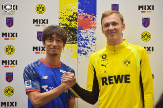 室屋成とバイアー、ハノーファー時代のチームメイトが日本でマッチアップへ「どれくらい成長したのか見たい」「抜けるように頑張る」