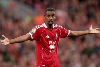 “移籍強行”の代償を払うことに？…ルーニー氏がイサクの問題点を指摘「まだ準備ができていない」