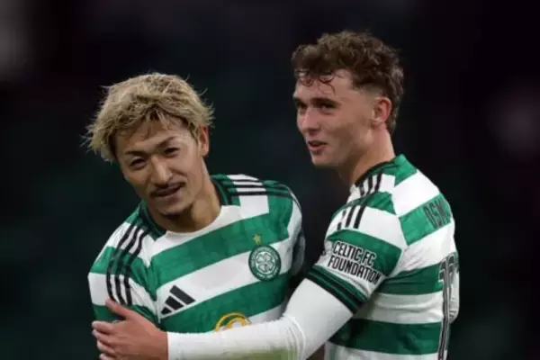 暫定監督就任のセルティックが4発快勝で連敗ストップ！　復帰の前田大然は途中出場