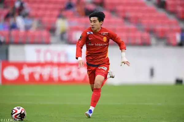 名古屋MF倍井謙、ベルギー2部クラブへレンタル移籍！　“最強世代”を牽引したドリブラーが原口元気と共闘