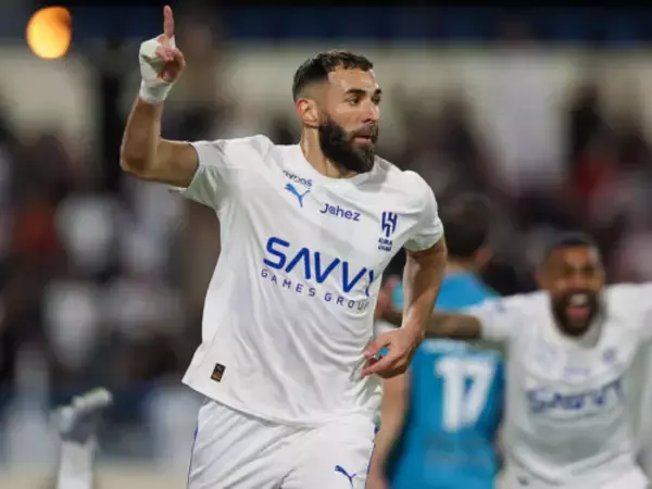 圧巻のハットトリック！…アル・ヒラル電撃移籍のベンゼマがド派手な新天地デビュー