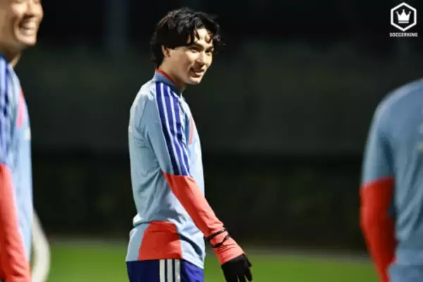 南野拓実が感じる日本代表の課題「レベルが近い相手に苦戦」、チームメイトとの対戦にも言及「負けたくない」