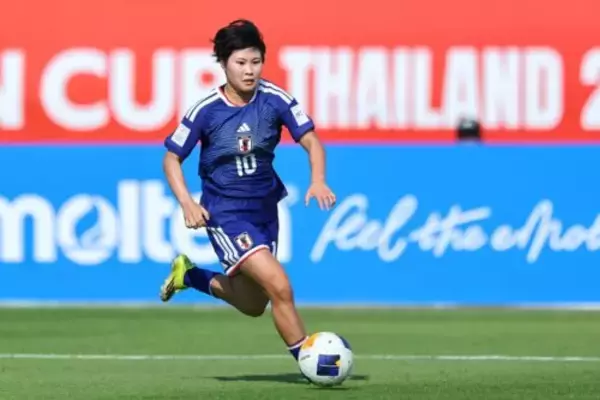 リヴァプール、ヤングなでしこの10番・板村真央の獲得を発表！　女子エールディヴィジMVPが長野風花との共闘