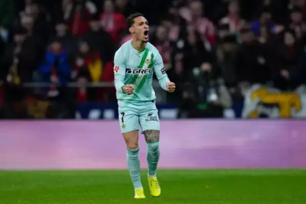 3日前に5失点大敗した相手に屈辱を晴らす“ゴラッソ”！　アントニー「絶対に変わらなければならなかった」