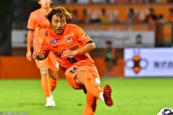 積極補強の川崎F、清水からDF山原怜音を獲得！「強い覚悟を持ってこのクラブに来ました」