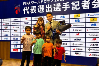 5度目の大舞台へ挑む長友佑都、圧倒的な熱量で誓う“集大成”へ「魂が震える準備をしていて欲しい」