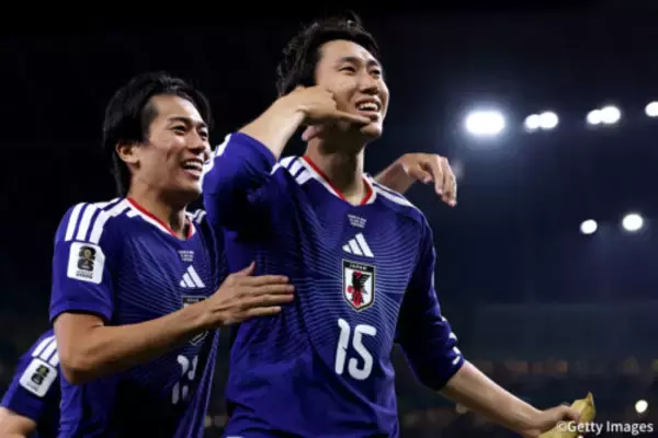 完璧な崩しから鎌田大地が2戦連発！ 日本代表ではW杯史上最速ゴール、稲本潤一以来の2戦連発