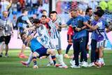 「FIFAがパレデスらの出場停止処分を事実上緩和…親善試合でも処分を消化可能、早期代表復帰が可能に」の画像1