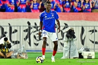 横浜FM、MFジャン・クルードの上海海港への期限付き移籍を発表「全力で戦ってきます」