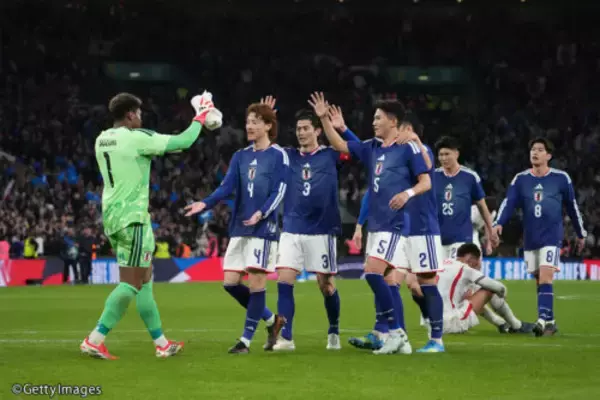 「日本の“守護神”鈴木彩艶が聖地で躍動＆イングランドを零封に手応え「一致団結して守り切れた」」の画像