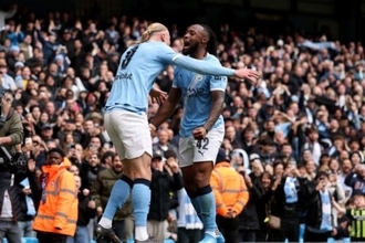 ハーランドのハットトリックでマンCがFAカップ準決勝へ！　4発完勝、リヴァプールを撃破