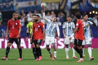 アルゼンチン戦の判定に不満…惜しくも敗退のエジプト、FIFAに調査＆担当審判の“追放”要求か