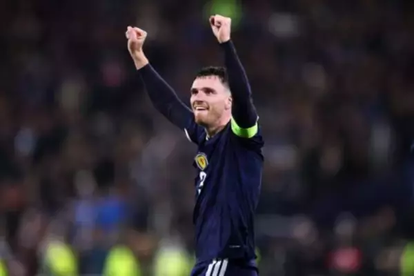 28年ぶりW杯出場決定！　スコットランド代表主将ロバートソン「決して諦めなかった」