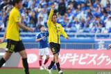 「柏が連勝！　汰木康也の移籍後初ゴールを守り抜く…横浜FMはPK戦含む4連敗で9位に後退」の画像1