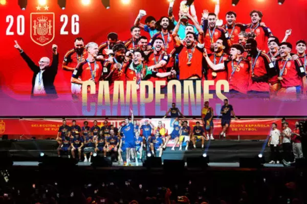 W杯優勝スペインがマドリードで祝賀会！…200万人以上の観衆が現地に集い英雄たちを熱狂的に歓迎