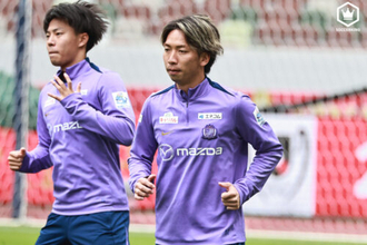 ルヴァン杯決勝はビルドアップとプレスのせめぎ合いに？！　広島MF川辺駿は「引くという選択肢はない」と“真っ向勝負”を宣誓