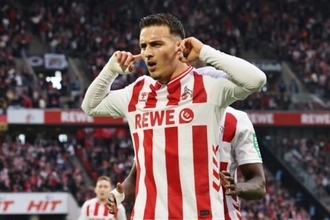 ケルンが望むのはクラブ史上最高額　ブライトンが4度オファーも拒否…19歳FWエル・マラ巡りチェルシーらも参戦か