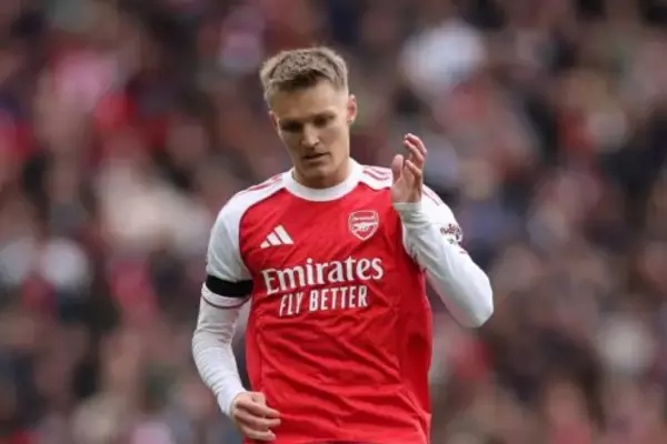 アーセナル主将ウーデゴーア、左ヒザ負傷で11月中旬まで欠場へ…“ノースロンドン・ダービー”出場も不透明