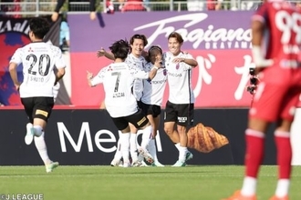 FC東京が岡山に4発完勝、暫定首位に浮上！　仲川輝人が2試合連続の2ゴール