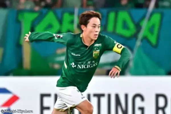 「2026年も東京ヴェルディでプレーさせていただきます」　“バンディエラ”の森田晃樹が契約更新　