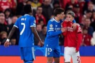 W杯から口論中に口を覆う行為はレッド対象に…FIFA会長「口を隠す必要はない」