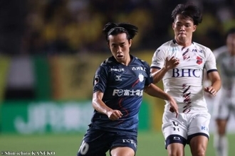昇格組の千葉、“10番”のMF横山暁之が横浜FCへ完全移籍「J1へのチャレンジができるのに…」