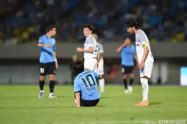 川崎F、MF大島僚太が復帰戦で左長内転筋肉離れ…DF三浦颯太も左ハムストリング肉離れで離脱