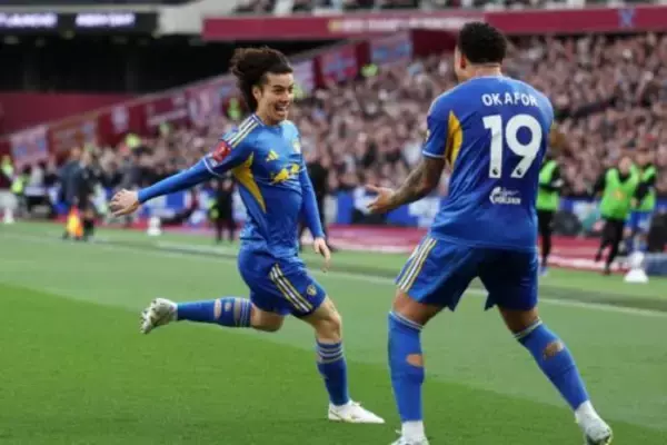 39季ぶりのFA杯準決勝進出！　チェルシーとの対戦にリーズ指揮官「間違いなくアンダードック」