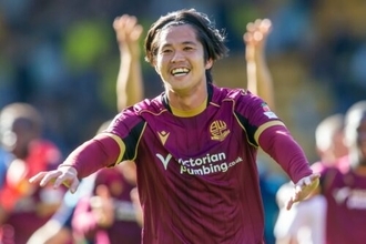 伊藤敦樹、ボルトン加入後初ゴール！　左足ミドルで決勝弾、チームを今季初の2連勝へ導く