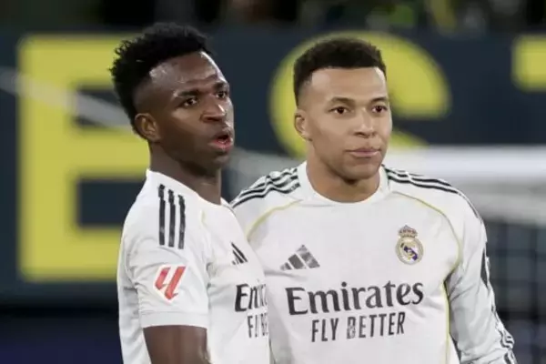 レアル指揮官、“世界最高の2人”エンバペ＆ヴィニを絶賛「真っ先にプレッシャーをかけ…」