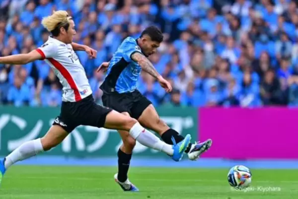 川崎Fが90＋4分の決勝点！　浦和は2度リードも逆転負けで4戦未勝利に…