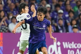 4つの大会を戦う広島に大打撃…田中聡が顔面骨折および脳震とうと診断、ルヴァン杯横浜FC戦で負傷交代