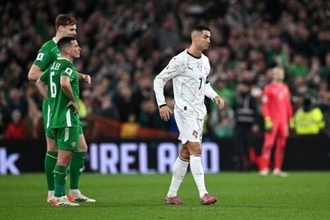 B・フェルナンデス、一発退場のC・ロナウドに言及「ミスを認識している」