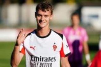 イブラヒモヴィッチ息子がアヤックス加入！…偉大な父もプレーした名門へ「自分の物語を紡ぎたい」