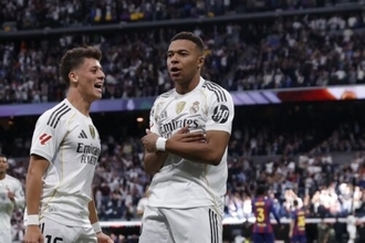 エンバペ、エル・クラシコ4戦連発は21世紀で3人目の快挙！　PSG時代も含めると対バルサ9戦12発