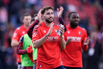 スペイン国内を驚かせた“10年契約”から4年…オサスナMF「あらゆる可能性がある。でも僕は、ワン・クラブ・マンになりたい」