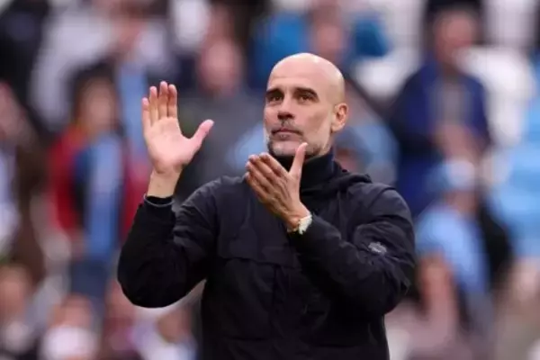 “Come on you Irons！”　ペップがアーセナルと戦うウェストハムを応援