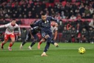 レアル・マドリード、ジローナと引き分け首位陥落　エンバペがPK弾でリーグ14得点目も実らず