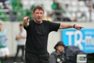 名古屋、“ミシャ”ことペトロヴィッチ監督の就任を発表！　攻撃的なスタイルを信条とする老将が新たな風を吹かす