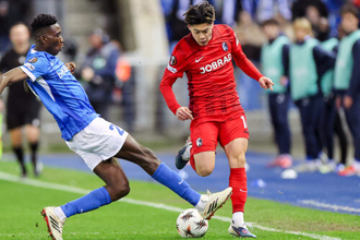 鈴木唯人先発も伊東＆横山は出番なしでピッチ上での日本人対決ならず…ホームのゲンクが手堅く先勝