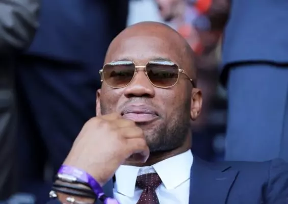 ベイル夫妻 母国ウェールズの病院に6600万円を寄付 コロナ対策を支援 年4月23日 エキサイトニュース