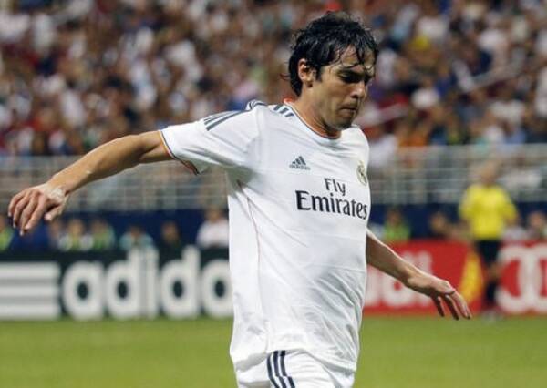 ミラン復帰のカカがレアルに別れ 僕の人生にずっと刻まれる 13年9月5日 エキサイトニュース ミラン復帰のカカがレアルに別れ 僕の人生にずっと刻まれる 13年9月5日 エキサイトニュース