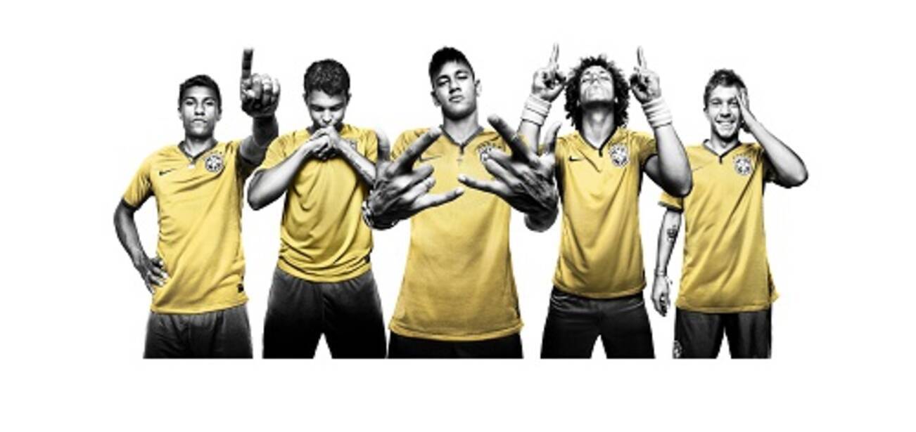 王国 ブラジルのワールドカップモデルのユニフォームが発表 13年11月25日 エキサイトニュース