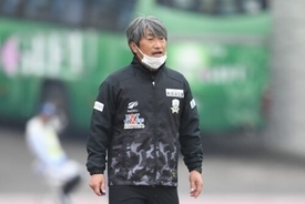 岐阜、安間貴義監督との契約満了を発表「昇格を心から願いチームを去ります」