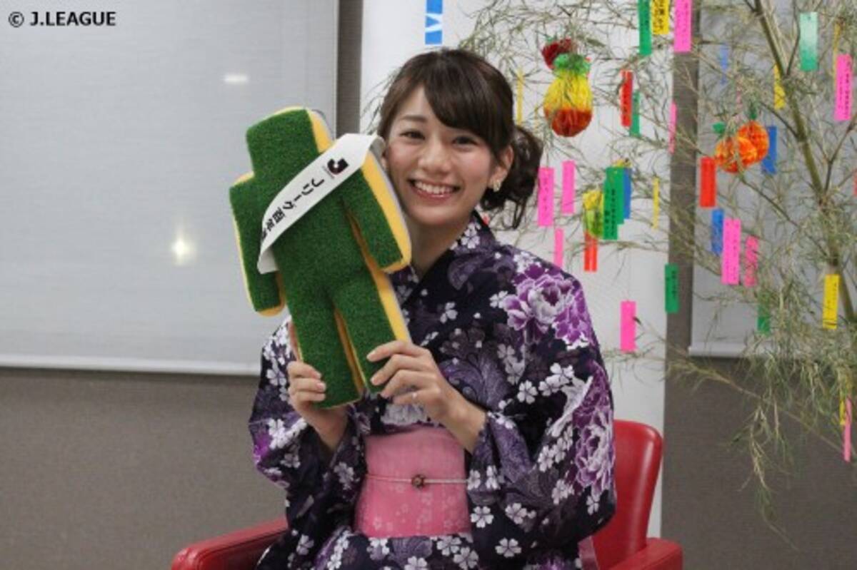Jリーグ女子マネージャー佐藤美希がファンに質問に回答 サッカーに対する思いがこんなに変わるなんて 15年7月7日 エキサイトニュース
