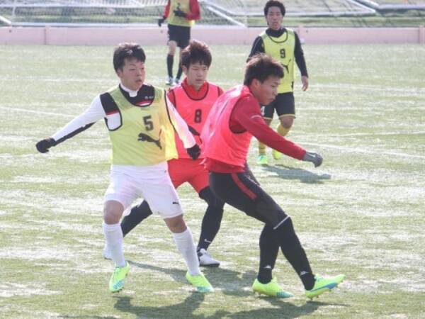 東福岡mf中村健人 静岡学園fw旗手怜央らが好アピール 高校選抜合宿 16年2月11日 エキサイトニュース