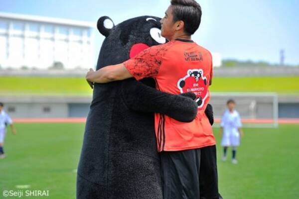 香川がくまモンのゴールをお膳立て 兵庫で自身主催のサッカーイベント開催 16年6月27日 エキサイトニュース