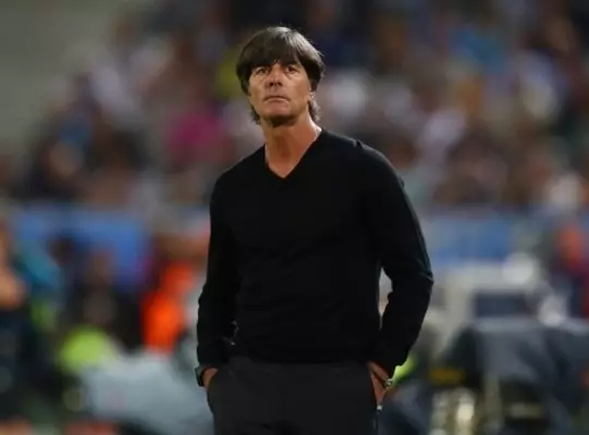 ドイツのレーヴ監督 留任が決定 史上初のw杯グループ敗退も 指揮継続へ 18年7月3日 エキサイトニュース