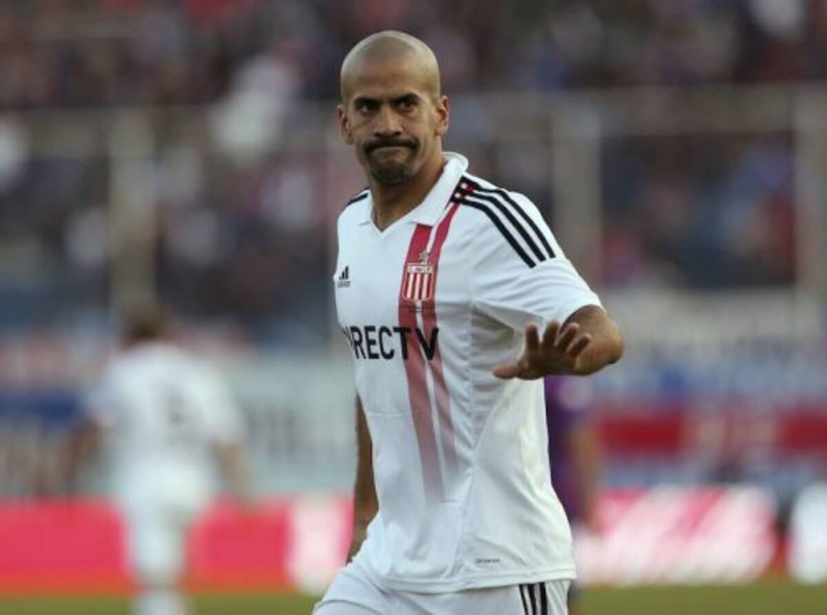 41歳ベロン 選手兼会長 として2度目の現役復帰 給料は全額寄付 16年12月29日 エキサイトニュース